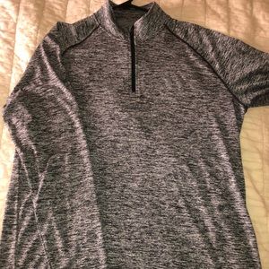 Medium Under Armour loose fit performance jacket